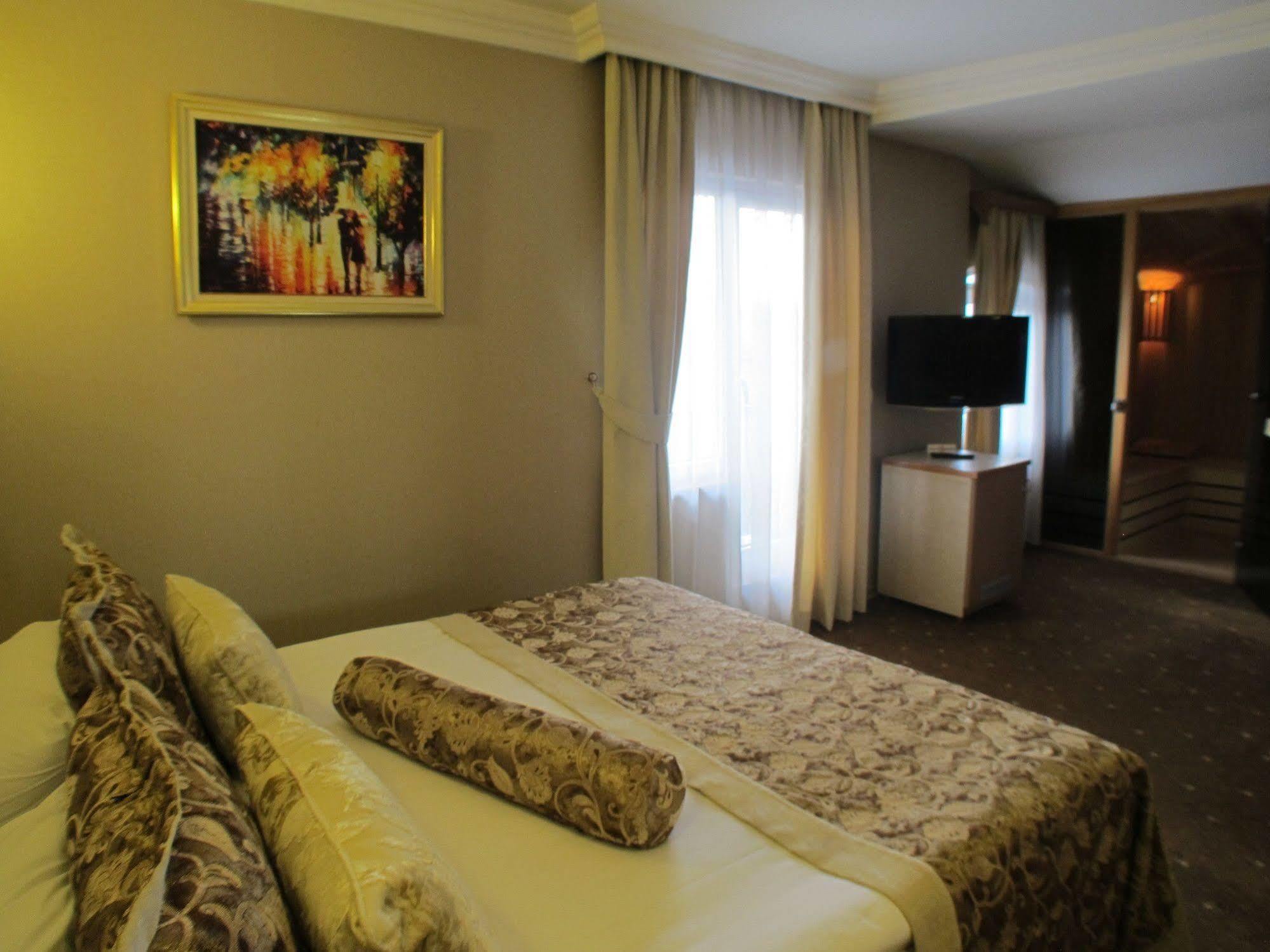 Ankara Royal Hotel Exterior photo